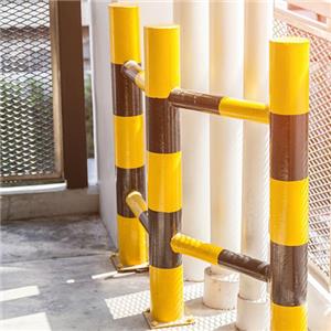 【昌盛水泥制品廠(chǎng)】水泥警示樁的優(yōu)點(diǎn)